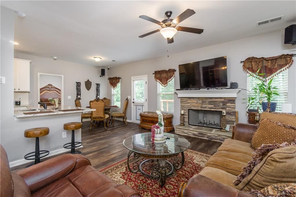 3 bedroom, 2 bathroom, 1,508 sq ft single family residence for sale at 368 Bryndemere Drive, Dawsonville, GA 30534 — photo 7