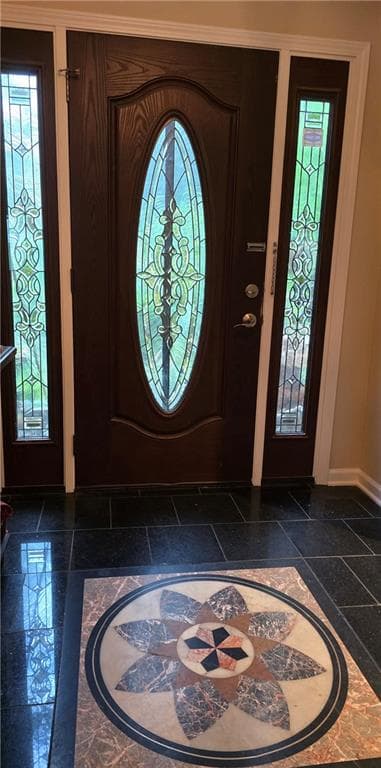 4 bedroom, 4 bathroom, 3,440 sq ft single family residence under contract at 2742 Cliffview Drive, Lilburn, GA 30047 — photo 5