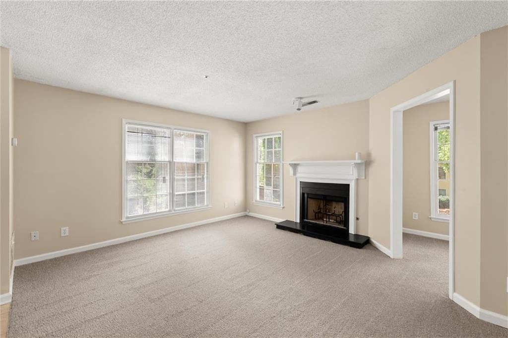 1 bedroom, 1 bathroom, 979 sq ft condominium for sale at 2517 Vineyard Way, Smyrna, GA 30082 — photo 7