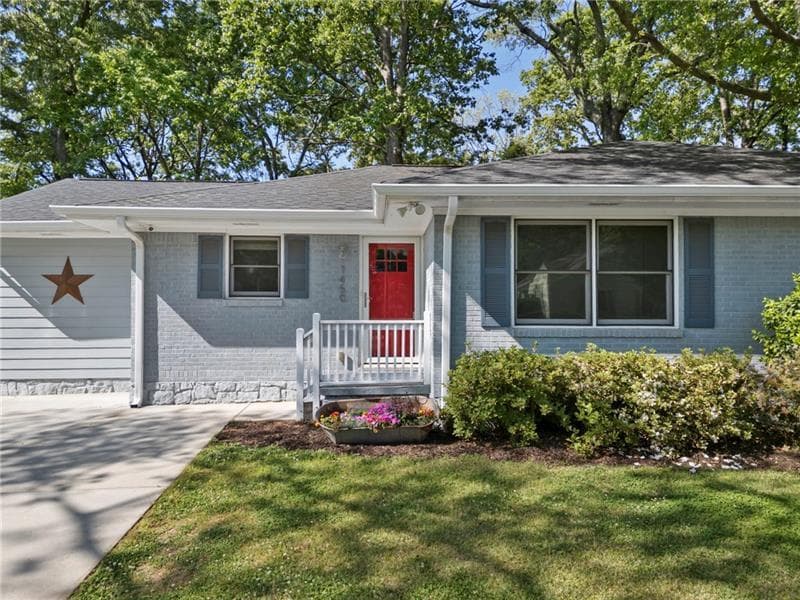 4 bedroom, 2 bathroom, 1,494 sq ft single family residence sold at 1450 Van Vleck Avenue, Atlanta, GA 30316