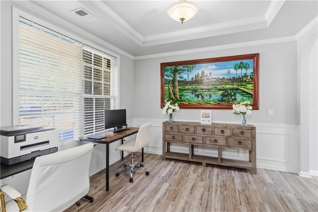 5 bedroom, 5 bathroom, 2,907 sq ft single family residence for sale at 6870 River Island Circle, Buford, GA 30518 — photo 7