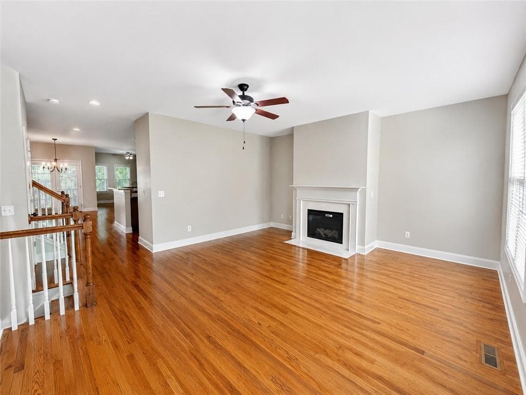 4 bedroom, 4 bathroom, 2,912 sq ft townhouse for sale at 112 Village Lane, Villa Rica, GA 30180 — photo 5