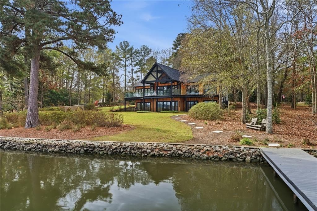 4 bedroom, 5 bathroom, 3,284 sq ft single family residence for sale at 90 Bradford Drive, Eatonton, GA 31024 — photo 5