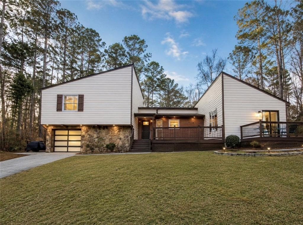 4 bedroom, 3 bathroom, 1,862 sq ft single family residence under contract at 4735 N Springs Road, Kennesaw, GA 30144 — photo 5