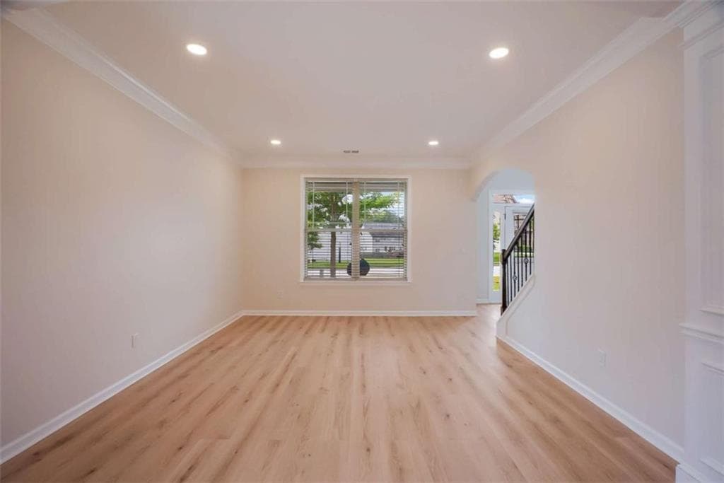 6 bedroom, 5 bathroom, 5,116 sq ft single family residence for sale at 190 Thrushwood Drive, Fayetteville, GA 30215 — photo 7