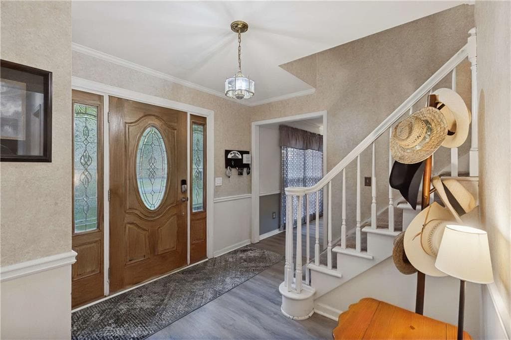 4 bedroom, 3 bathroom, 2,204 sq ft single family residence for sale at 3646 Winview Court, Tucker, GA 30084 — photo 5