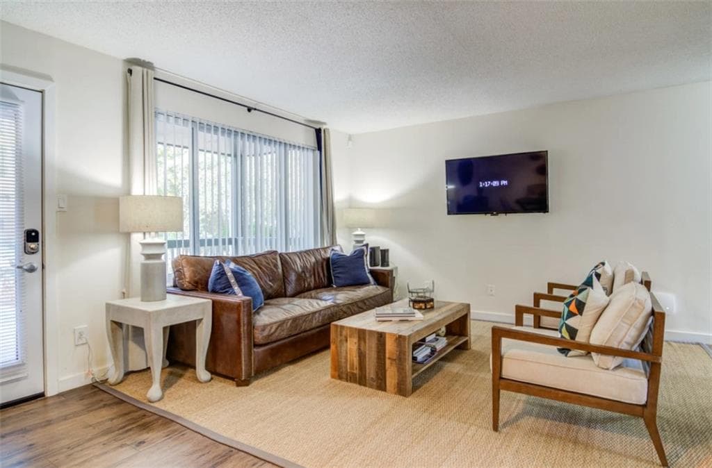 1 bedroom, 1 bathroom apartment for rent at 8 Cumberland Way 2-252, Smyrna, GA 30080 for $1,636 a month — photo 4