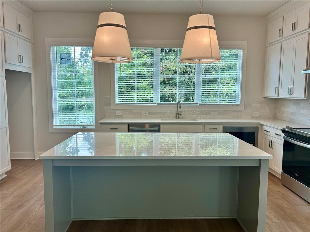 3 bedroom, 3 bathroom townhouse for sale at 2652 Mackintosh Court 23, Brookhaven, GA 30319 — photo 8