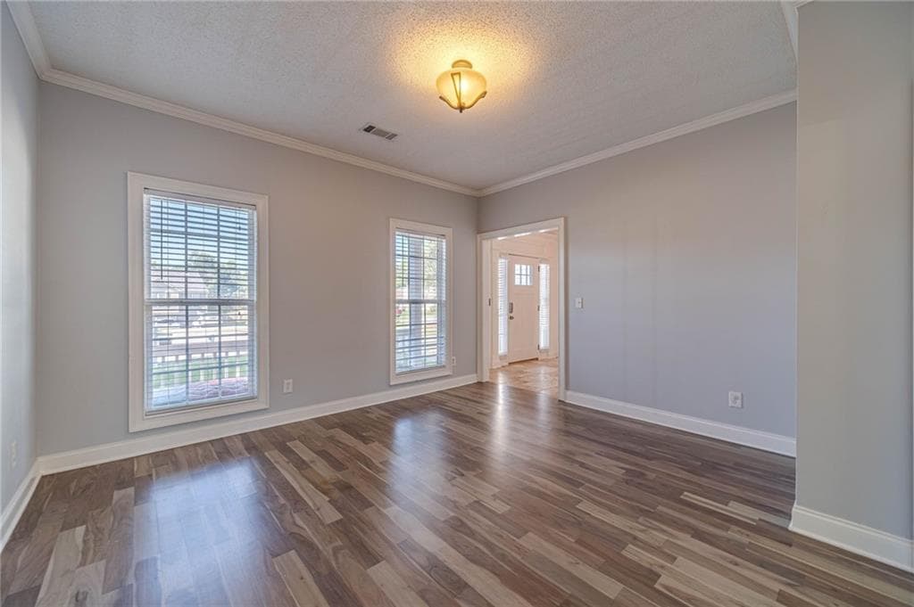 4 bedroom, 3 bathroom, 2,566 sq ft single family residence under contract at 1530 Blakewood Trail, Bethlehem, GA 30620 — photo 2