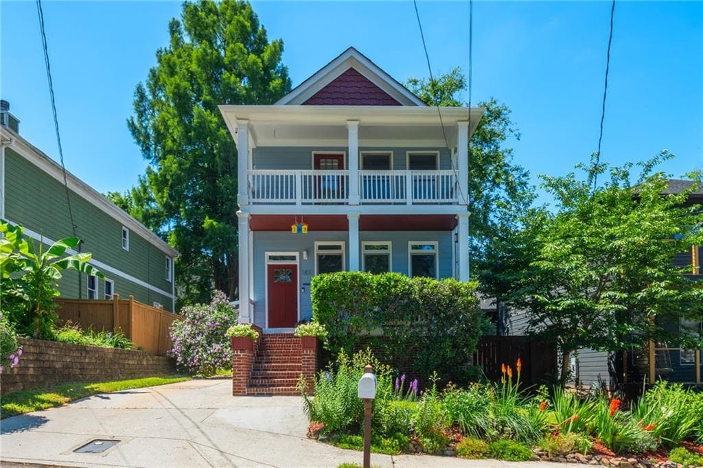 4 bedroom, 4 bathroom, 2,320 sq ft single family residence under contract at 183 Vanira Avenue, Atlanta, GA 30315 — photo 2