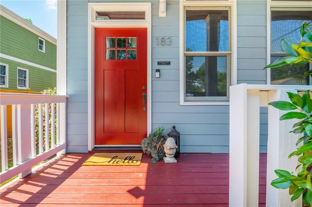 4 bedroom, 4 bathroom, 2,320 sq ft single family residence under contract at 183 Vanira Avenue, Atlanta, GA 30315 — photo 5