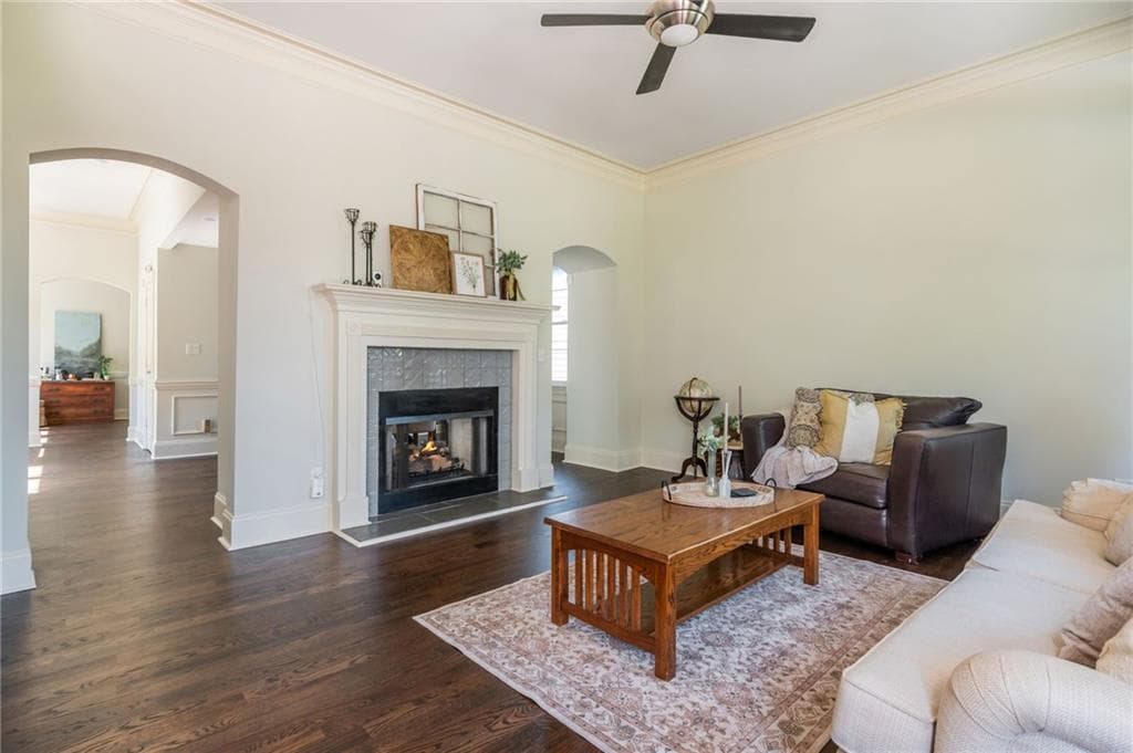 4 bedroom, 4 bathroom, 2,320 sq ft single family residence under contract at 183 Vanira Avenue, Atlanta, GA 30315 — photo 10