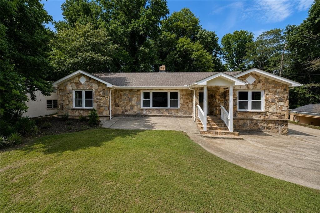 duplex under contract at 1721 Hortense Place, Atlanta, GA 30318