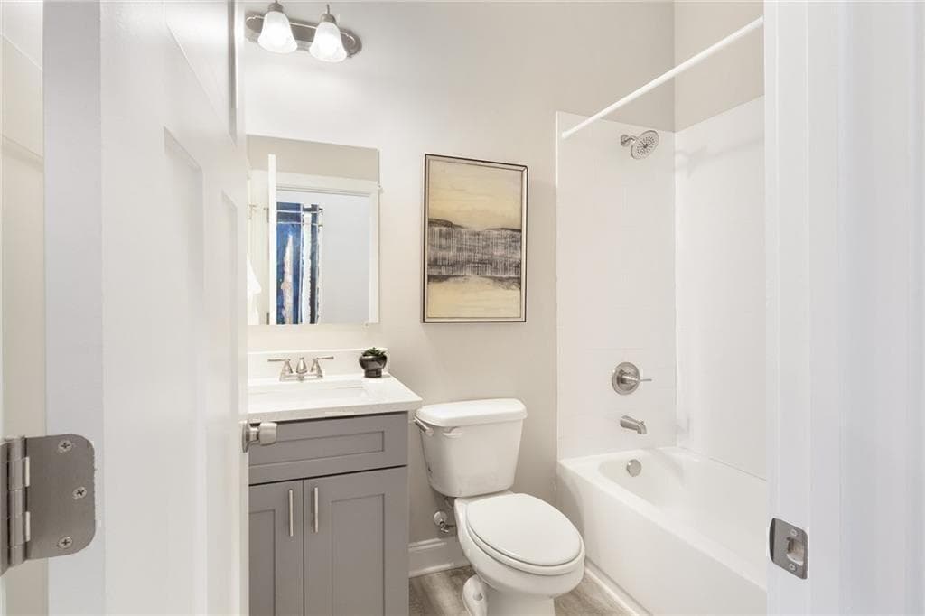 4 bedroom, 4 bathroom, 2,000 sq ft townhouse under contract at 3788 Jack Vernon Circle, Powder Springs, GA 30127 — photo 4