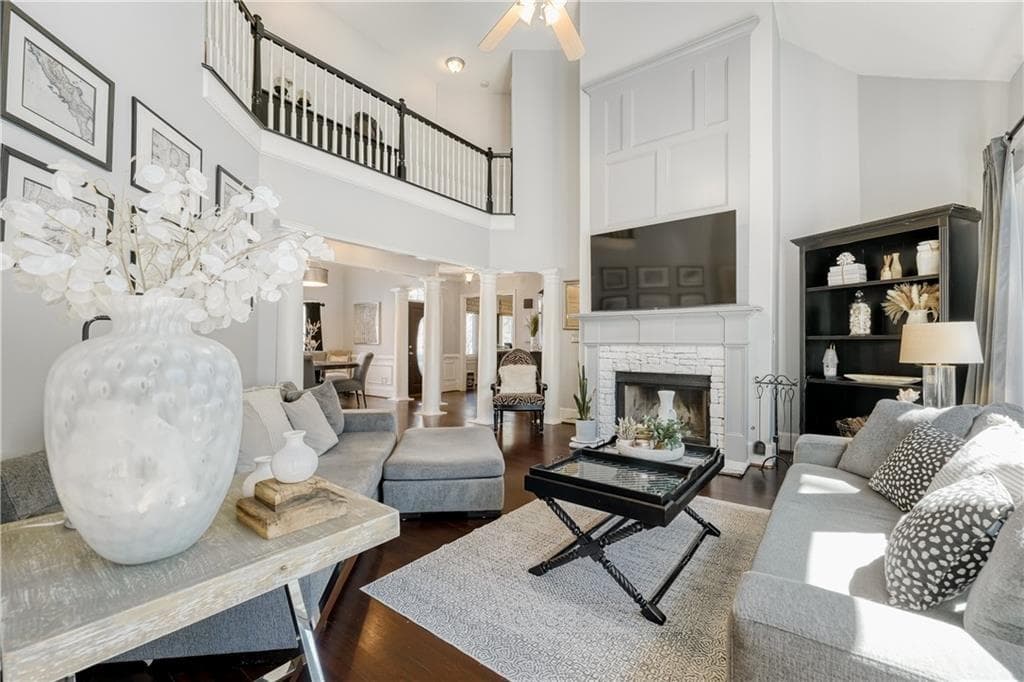 5 bedroom, 5 bathroom, 4,328 sq ft single family residence for rent at 14124 Hopewell Road, Alpharetta, GA 30004 for $5,600 a month — photo 3