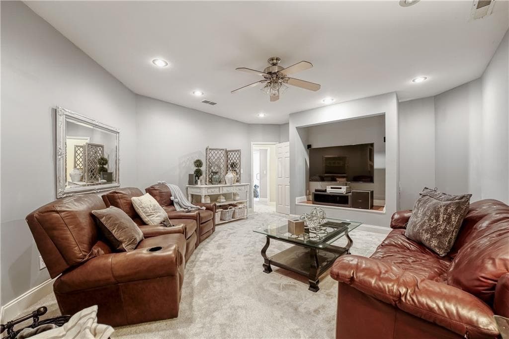 5 bedroom, 5 bathroom, 4,328 sq ft single family residence for rent at 14124 Hopewell Road, Alpharetta, GA 30004 for $5,600 a month — photo 8