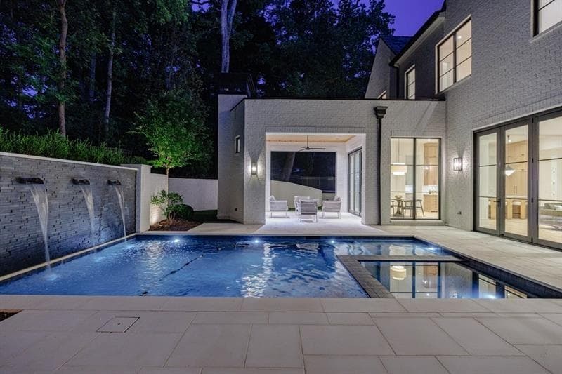 6 bedroom, 9 bathroom, 9,668 sq ft single family residence for sale at 2983 Habersham Court, Atlanta, GA 30305 — photo 2