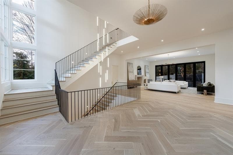 6 bedroom, 9 bathroom, 9,668 sq ft single family residence for sale at 2983 Habersham Court, Atlanta, GA 30305 — photo 10