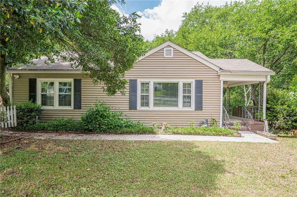 2 bedroom, 1 bathroom, 768 sq ft single family residence sold at 275 Amy Drive, Marietta, GA 30060