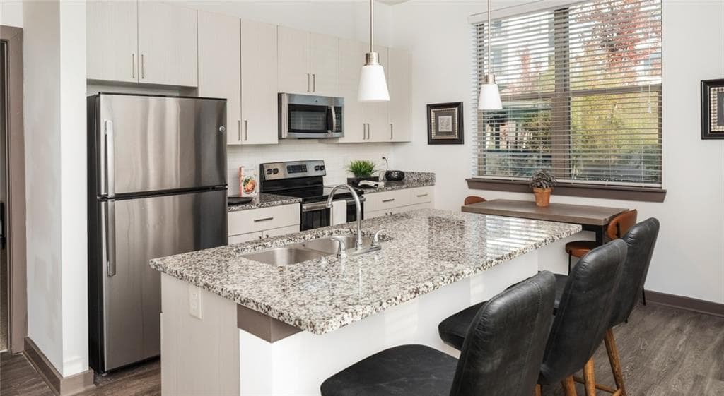 1 bedroom, 1 bathroom, 710 sq ft apartment for rent at 550 Northridge Parkway 2103, Sandy Springs, GA 30350 for $1,599 a month — photo 2