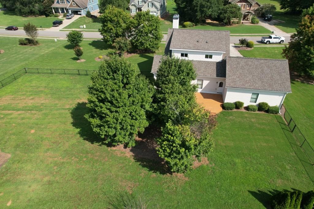 4 bedroom, 3 bathroom, 2,293 sq ft single family residence for sale at 1713 Townside Drive, Bishop, GA 30621 — photo 7