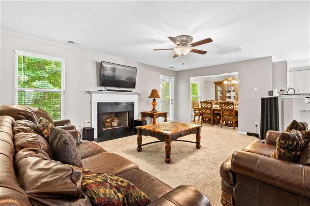 3 bedroom, 4 bathroom, 2,268 sq ft single family residence for rent at 7155 Laurel Creek Drive, Stockbridge, GA 30281 for $2,500 a month — photo 4