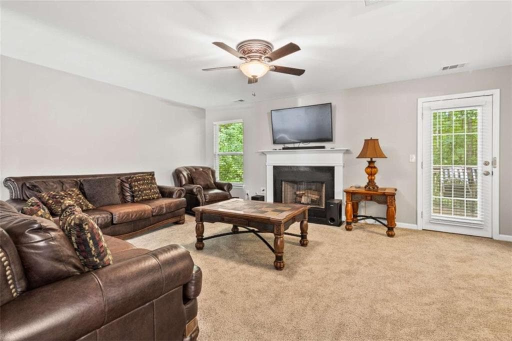 3 bedroom, 4 bathroom, 2,268 sq ft single family residence for rent at 7155 Laurel Creek Drive, Stockbridge, GA 30281 for $2,500 a month — photo 5