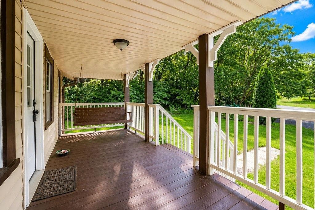 2 bedroom, 2 bathroom, 1,050 sq ft single family residence under contract at 1851 Camp Wahsega Road, Dahlonega, GA 30533 — photo 5