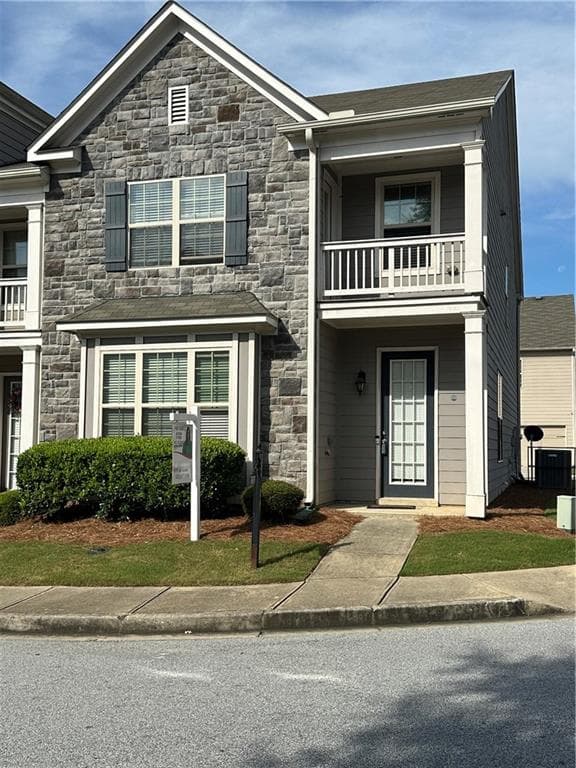 3 bedroom, 3 bathroom, 1,956 sq ft townhouse for sale at 7808 Rutgers Circle, Fairburn, GA 30213 — photo 1 of 20