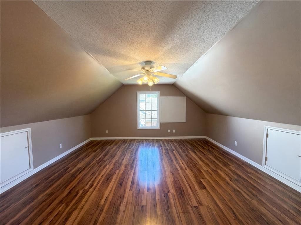 5 bedroom, 2 bathroom, 2,740 sq ft single family residence under contract at 5003 Yankee Doodle Drive, Mcdonough, GA 30252 — photo 10