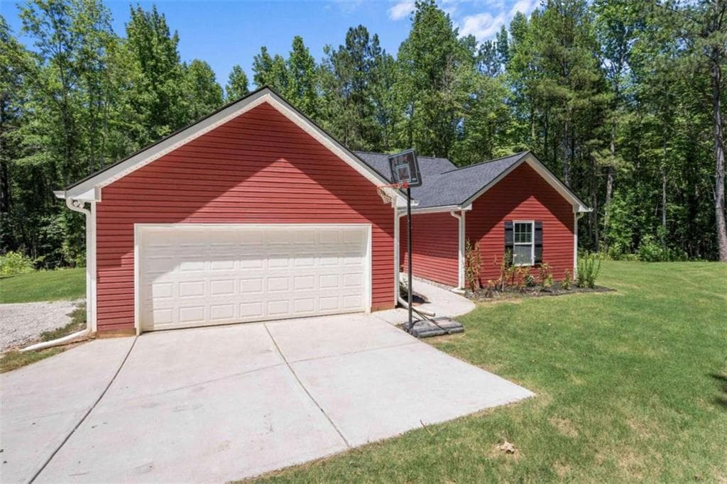 3 bedroom, 2 bathroom, 1,541 sq ft single family residence for sale at 505 New Hope Church Road, Carrollton, GA 30117 — photo 5