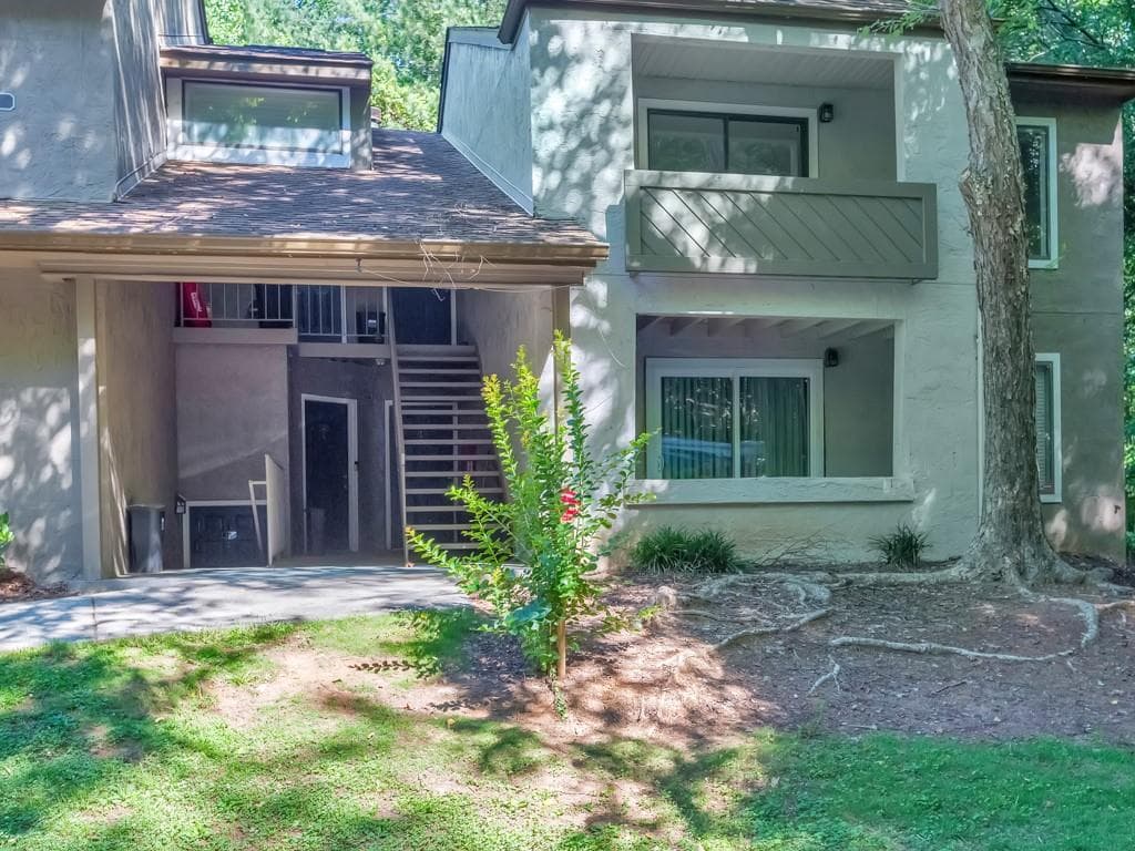 1 bedroom, 1 bathroom, 943 sq ft other for rent at 245 Seasons Parkway, Norcross, GA 30093 for $1,375 a month — photo 1 of 25
