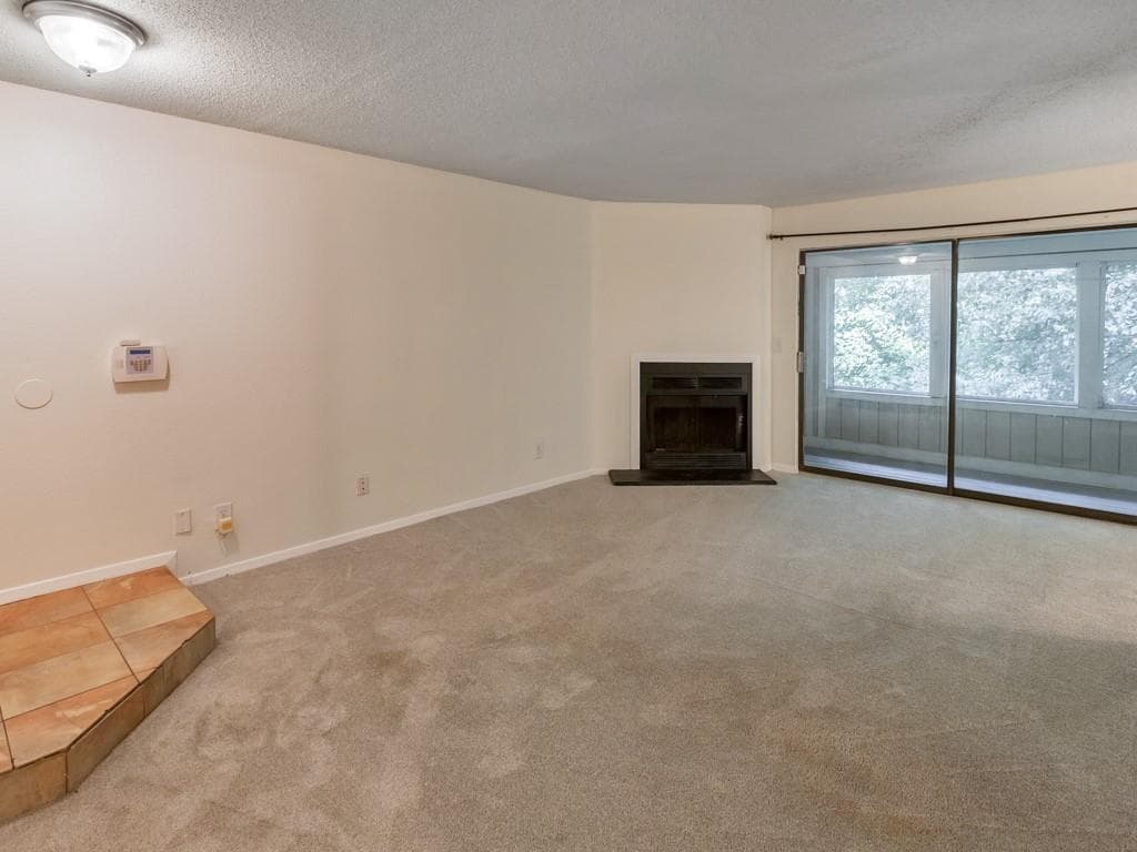 1 bedroom, 1 bathroom, 943 sq ft other for rent at 245 Seasons Parkway, Norcross, GA 30093 for $1,375 a month — photo 4