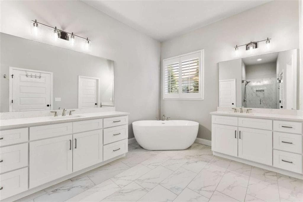 3 bedroom, 3 bathroom, 2,373 sq ft single family residence for sale at 5420 Fishermans Cove, Gainesville, GA 30506 — photo 10