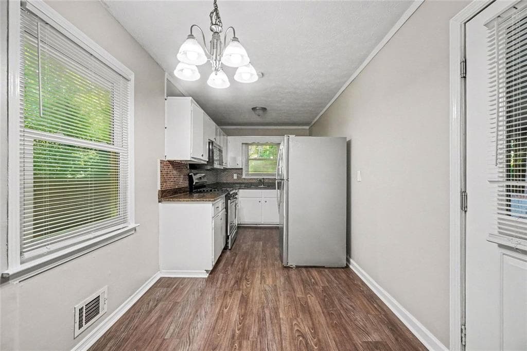 3 bedroom, 2 bathroom, 1,278 sq ft single family residence for sale at 3750 Paul Street, Douglasville, GA 30135 — photo 6