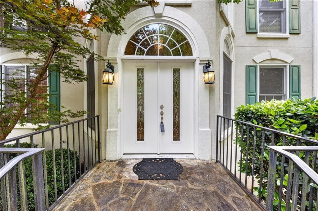5 bedroom, 3 bathroom, 3,580 sq ft single family residence for sale at 1995 Woods River Lane, Duluth, GA 30097 — photo 6