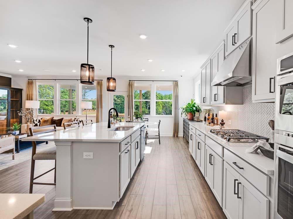5 bedroom, 4 bathroom, 3,236 sq ft single family residence under contract at 3308 Shirecrest Lane, Dacula, GA 30019 — photo 5