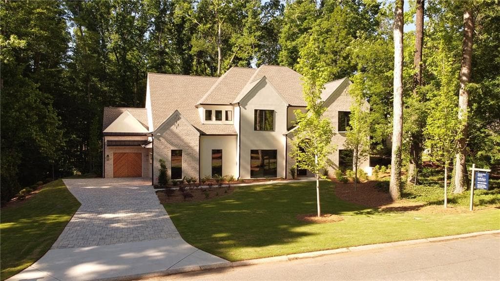 5 bedroom, 7 bathroom, 4,970 sq ft single family residence for sale at 175 Andover, Alpharetta, GA 30009 — photo 8