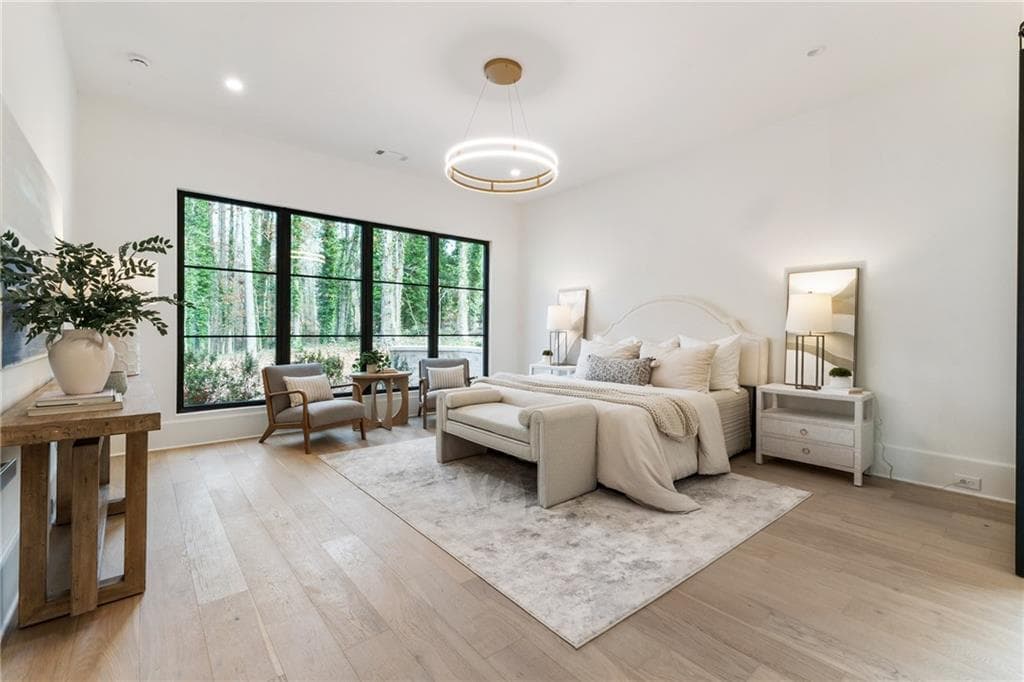 5 bedroom, 7 bathroom, 4,970 sq ft single family residence for sale at 175 Andover, Alpharetta, GA 30009 — photo 6