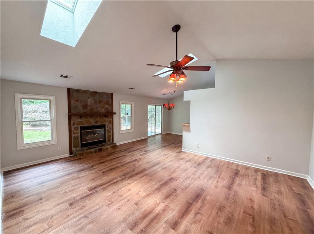 3 bedroom, 2 bathroom, 1,446 sq ft single family residence for sale at 158 Colemans Bluff Drive, Woodstock, GA 30188 — photo 3