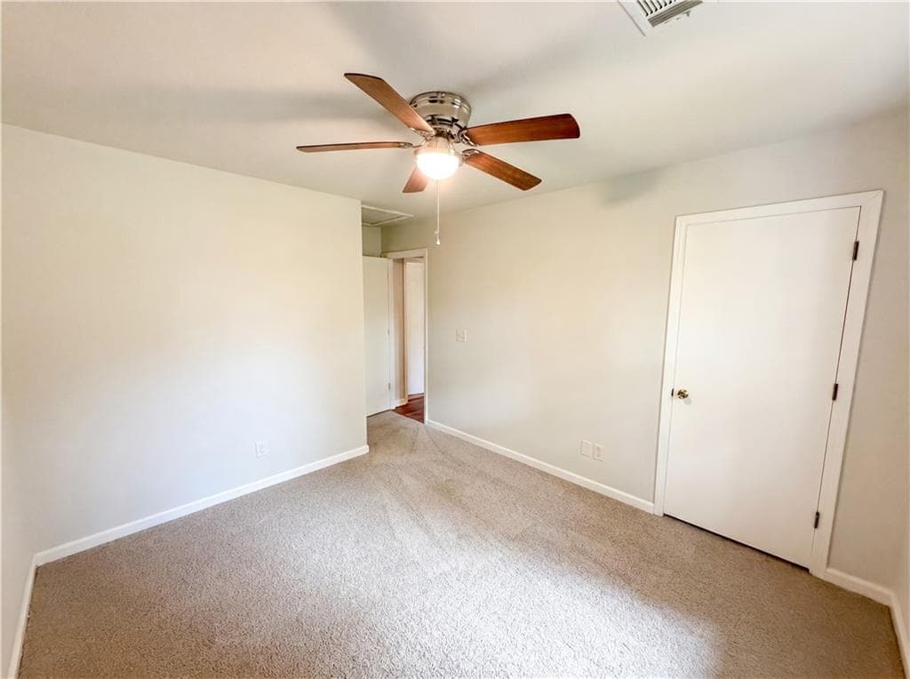 3 bedroom, 2 bathroom, 1,446 sq ft single family residence for sale at 158 Colemans Bluff Drive, Woodstock, GA 30188 — photo 10
