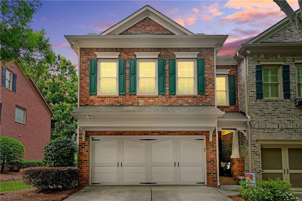 4 bedroom, 4 bathroom, 3,136 sq ft townhouse for sale at 28 Star Spangled Lane, Peachtree City, GA 30269 — photo 1 of 42