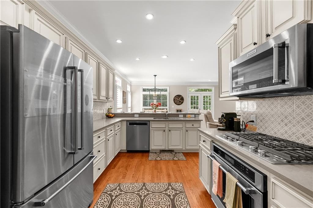 4 bedroom, 4 bathroom, 3,136 sq ft townhouse for sale at 28 Star Spangled Lane, Peachtree City, GA 30269 — photo 9