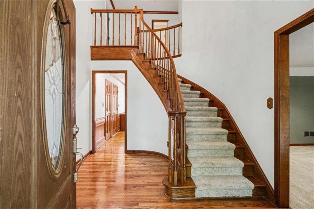 4 bedroom, 4 bathroom, 3,142 sq ft single family residence for sale at 115 Majesty Lane, Fayetteville, GA 30215 — photo 5