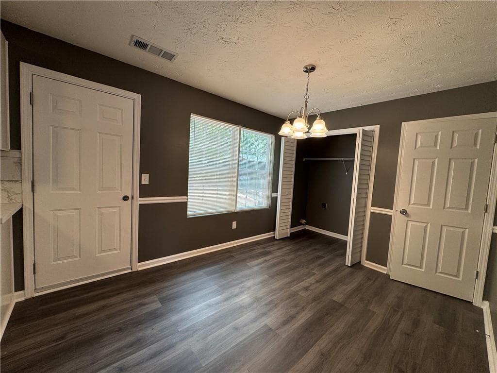 4 bedroom, 3 bathroom single family residence for rent at 330 Crestfield Circle, Covington, GA 30016 for $1,850 a month — photo 5