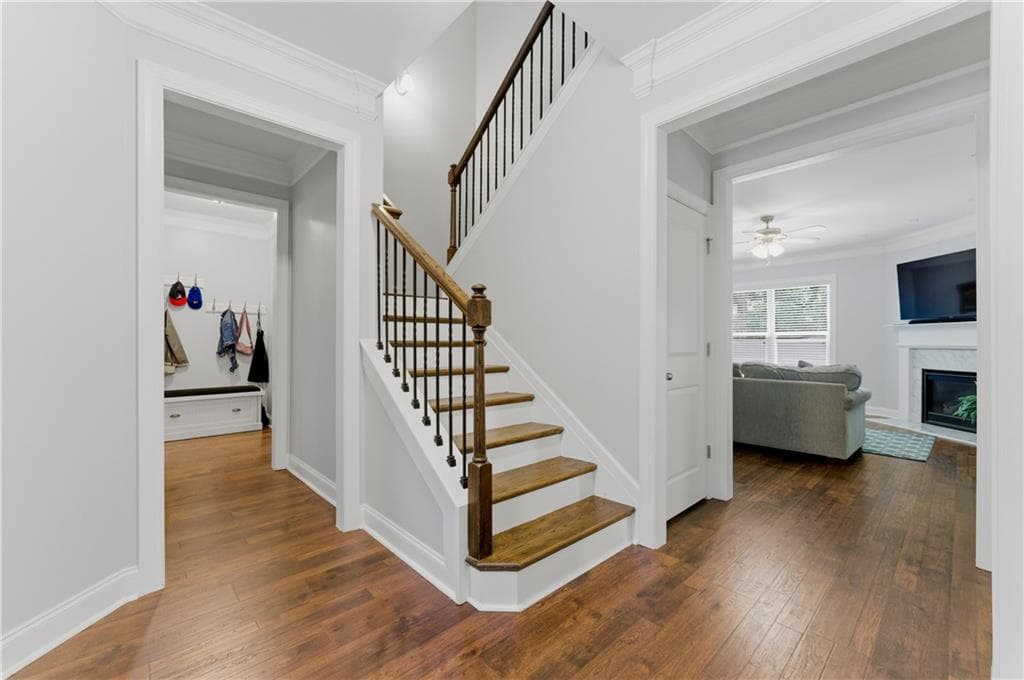 4 bedroom, 3 bathroom, 2,968 sq ft single family residence for sale at 3735 Grandview Manor Drive, Cumming, GA 30028 — photo 7