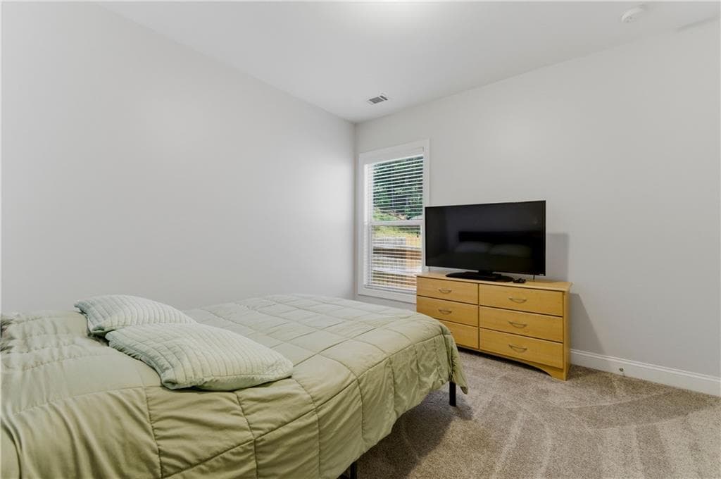 4 bedroom, 3 bathroom, 2,968 sq ft single family residence for sale at 3735 Grandview Manor Drive, Cumming, GA 30028 — photo 9