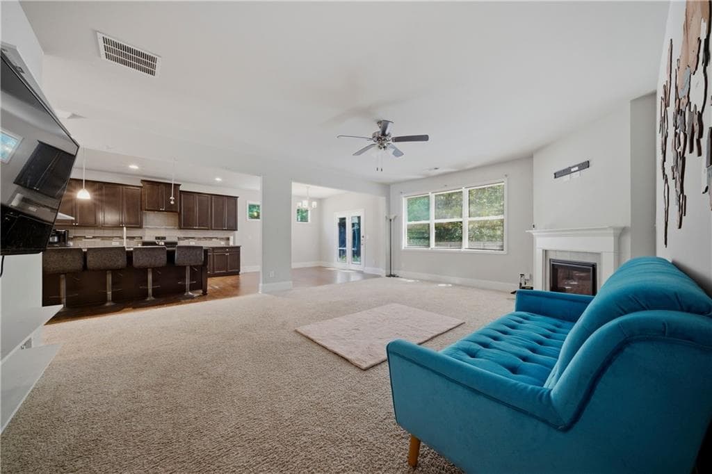 5 bedroom, 3 bathroom, 3,197 sq ft single family residence under contract at 1001 Creekhead Drive, Villa Rica, GA 30180 — photo 5