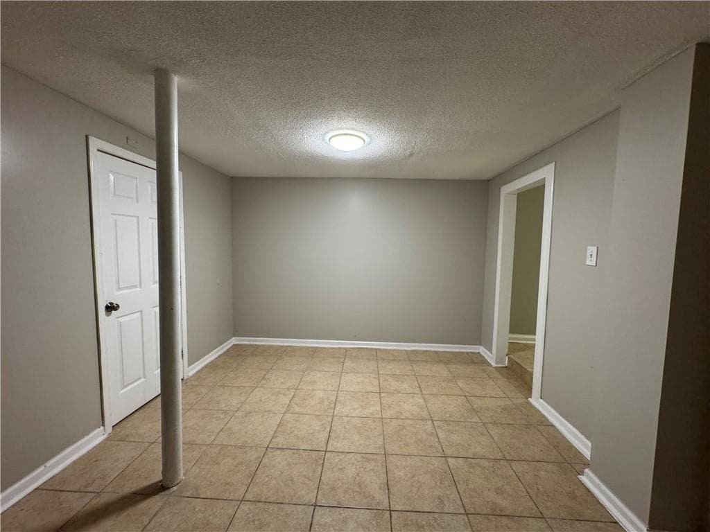 4 bedroom, 2 bathroom single family residence for rent at 1580 Childress Drive, Atlanta, GA 30311 for $2,250 a month — photo 9