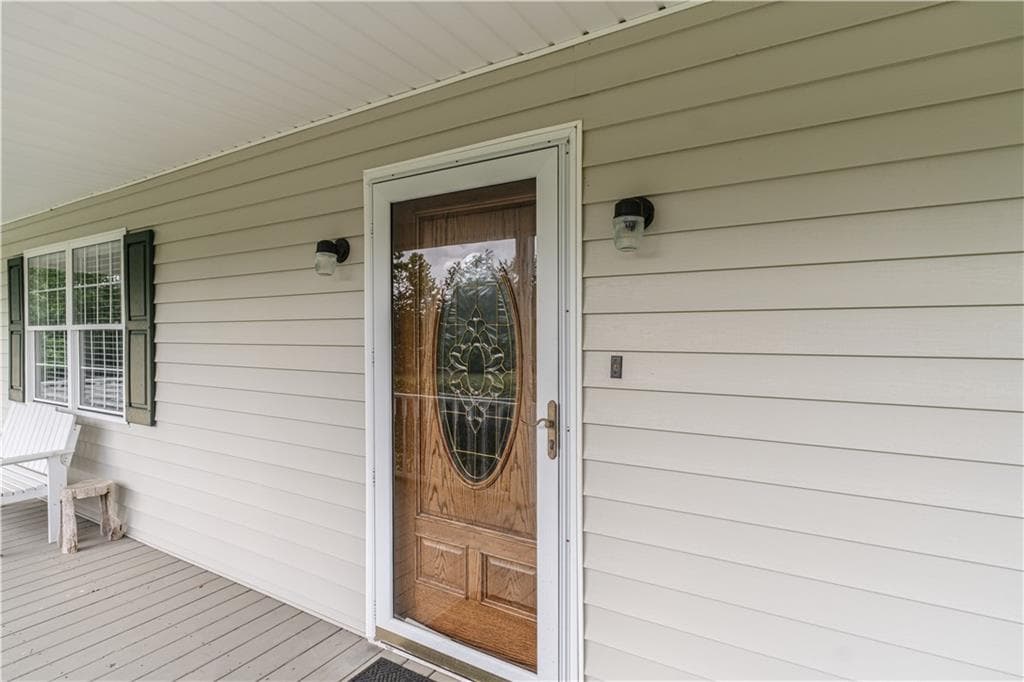 4 bedroom, 3 bathroom, 3,254 sq ft single family residence under contract at 55 Ted Donath Road, Armuchee, GA 30105 — photo 3